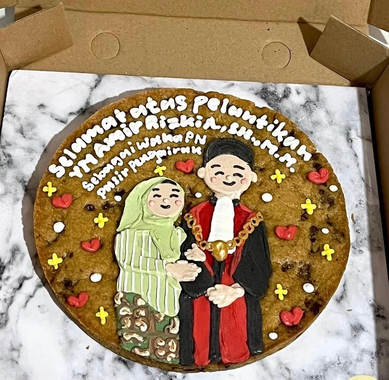 COOKIE GIANT